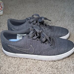 Nike denim blue Sneakers women’s 8.5